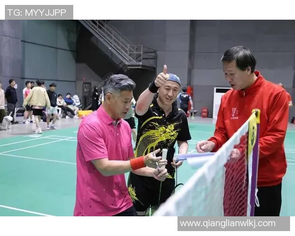 成都羽毛球队荣登羽毛球节奏排行榜第二名展现强劲实力与团队合作精神