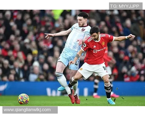 足球明星赖斯化身动漫角色展现球场魅力与青春梦想的奇幻旅程